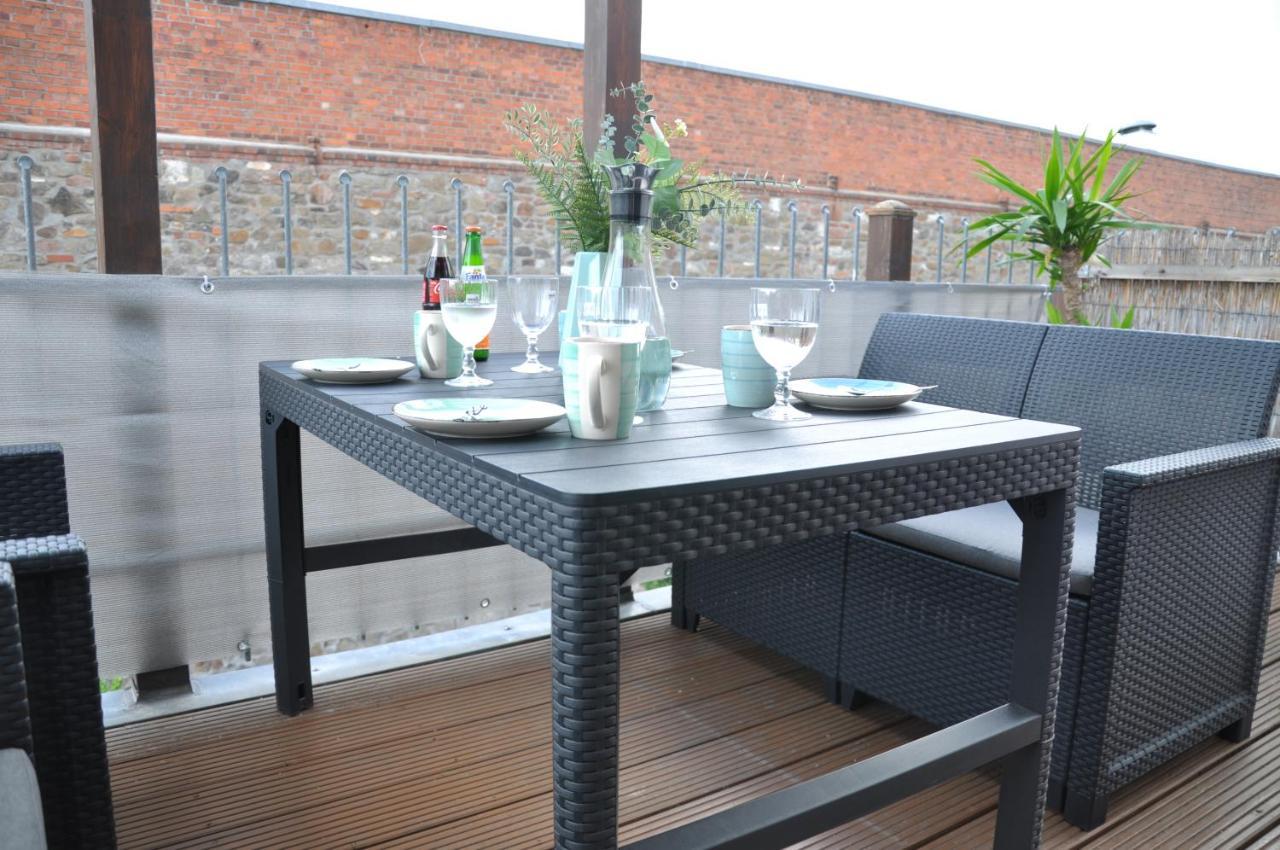 Grosses Offenes Loft Oder Kleine Gemuetliche Wohnung Mit Balkon Wolmirstedt Luaran gambar
