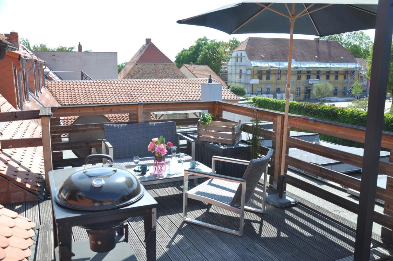 Grosses Offenes Loft Oder Kleine Gemuetliche Wohnung Mit Balkon Wolmirstedt Luaran gambar