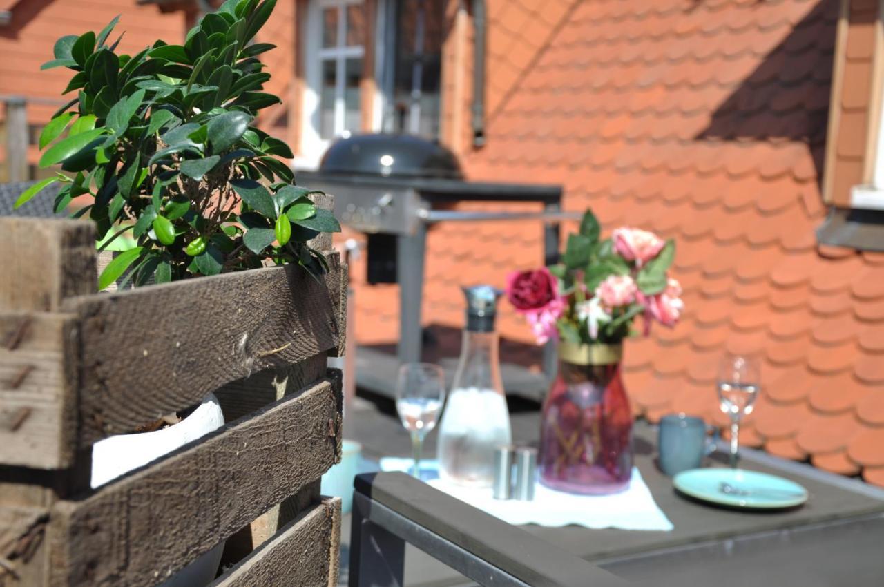 Grosses Offenes Loft Oder Kleine Gemuetliche Wohnung Mit Balkon Wolmirstedt Luaran gambar